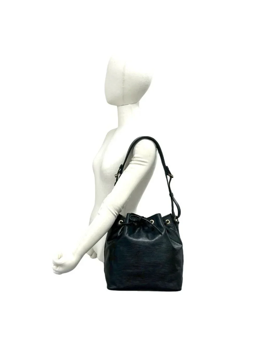 Louis Vuitton Vintage Petit Noe Epi Leather Shoulder Bag Pochette Black
